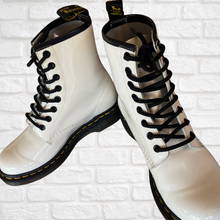 Load image into Gallery viewer, Dr. Martens 1460 Smooth Leather Lace Up Boots - White, Size EU 37