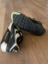 Load image into Gallery viewer, Nike Air Max 90 “Fresh Mint” – Rare Colourway | US 11