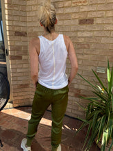 Load image into Gallery viewer, Country Road Silk Panel Tank, Cream, Size XXS