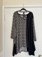 Load image into Gallery viewer, Taking Shape Just a Show East End Top, Black/Brown, XL