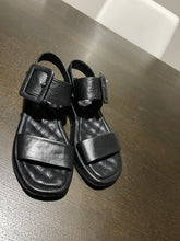 Load image into Gallery viewer, Nu by Neo Sandals, Size 37