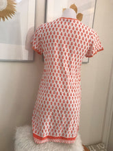 Load image into Gallery viewer, BEACHGOLD Tee Shirt Coverup Size XS