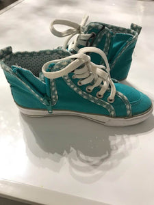 Girl's Doghouse Canvas Sneakers in Turquoise, BNNT, Size EU29/AU11