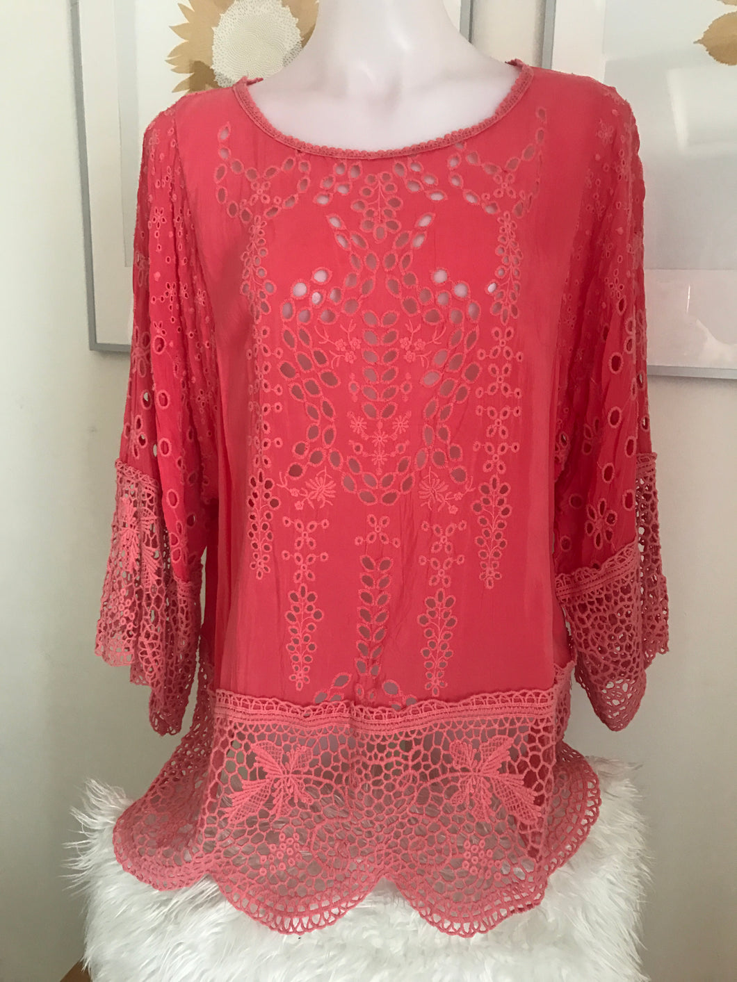 Johnny Was Dange Embroidered-Eyelet Tunic, Size M