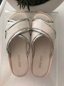 Nine West Indre Crossover Slides Size 5M/36