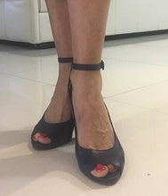 Load image into Gallery viewer, Alannah Hill Now &amp; Forever Heels in Midnight Blue, Size 39