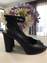 Load image into Gallery viewer, Alannah Hill Now &amp; Forever Heels in Midnight Blue, Size 39