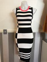 Load image into Gallery viewer, Karen Millen Black Contrast Knit Dress, Size 2