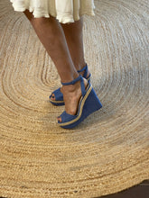 Load image into Gallery viewer, Pull and Bear Platform Wedges with Espadrille Trim, Denim Blue, Size 39
