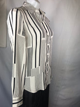 Load image into Gallery viewer, Sportscraft Signature Long Sleeve Top, Abstract Print, Size 8