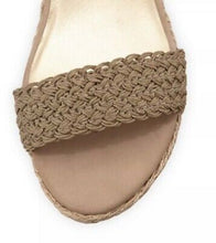 Load image into Gallery viewer, STUART WEITZMAN ALEX-LO ESPADRILLE WEDGE SANDAL