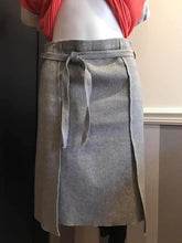 Load image into Gallery viewer, Zara Basic Wool Blend Skirt in Grey, Size M