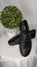 Load image into Gallery viewer, Ziera PETA Black Sneakers, Black, Size 37 XW