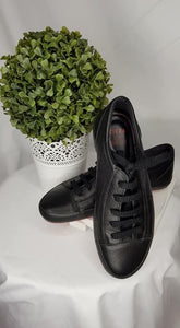 Ziera PETA Black Sneakers, Black, Size 37 XW