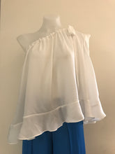 Load image into Gallery viewer, Brave + True Cosmpolitan Top, Size S/M