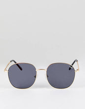 Load image into Gallery viewer, Jezabell Sunglasses by Quay Australia