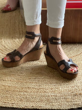 Load image into Gallery viewer, Hermes Platform Sandal, Brown, Size EUR 40
