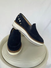 Load image into Gallery viewer, Zara Navy Suede Platform Loafers, Size 39