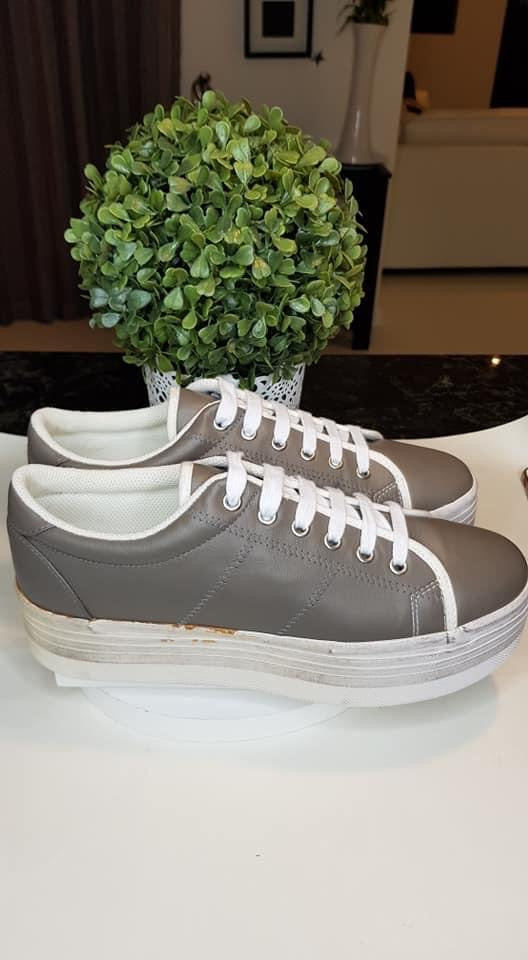 JC Play JEFFREY CAMPBELL JC PLAY GRAY WHITE ZOMG LEA WASH SNEAKERS