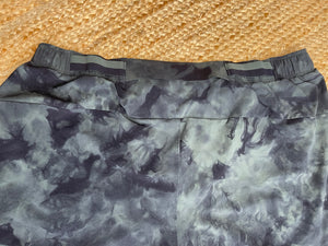 Lululemon Men's Surge Short 6" Lined, Camo Green, XL