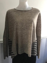 Load image into Gallery viewer, Gordon Smith Fleck Top, Caramel, Size XL (16)