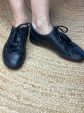 Load image into Gallery viewer, Ziera PETA Black Sneakers, Black, Size 37 XW