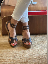 Load image into Gallery viewer, Hermes Platform Sandal, Brown, Size EUR 40