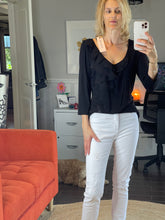 Load image into Gallery viewer, Review Diaz Top, Black, BNWT, Size 14