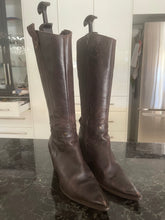 Load image into Gallery viewer, Street Shoes Made in Italy Leather Boots, Chocolate Brown, Size 39