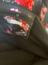 Load image into Gallery viewer, Seafolly Carried Away Water Garden Neoprene Tote BNWT