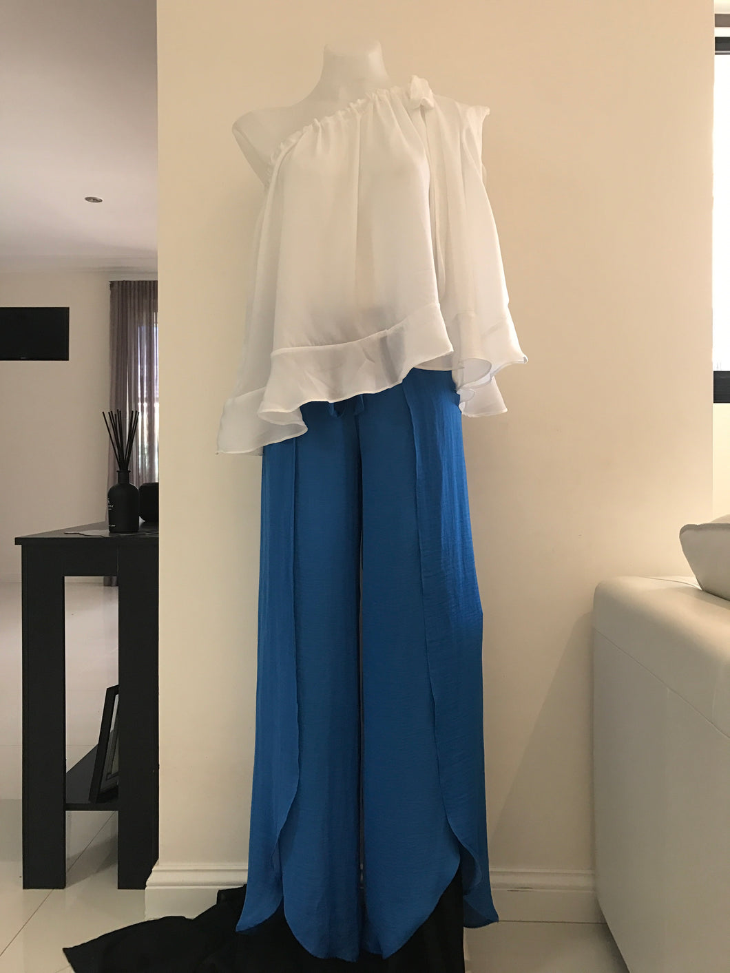 Brave + True Cosmpolitan Top, Size S/M