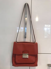 Load image into Gallery viewer, Sportscraft Genuine Leather Handbag in Red